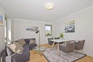 Balkon mit Meerblick, ruhige Lage - Ferienhaus Distelfink FeWo 01 - Groß Zicker - 2