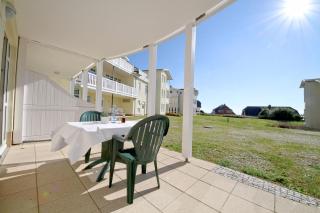 Terrasse, gratis Nutzung vom AHOI Erlebnisbad und Sauna in Sellin - Meeresblick FeWo 32 - Göhren - 6