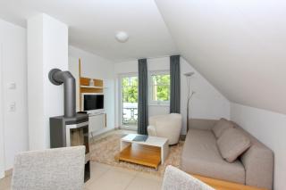 strandnahe FeWo mit Balkon, gratis Nutzung vom AHOI Erlebnisbad und Sauna in Sellin - Rex Rugia FeWo 28-8 - Lobbe - 7