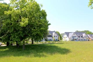 strandnahe FeWo mit Balkon, gratis Nutzung vom AHOI Erlebnisbad und Sauna in Sellin - Rex Rugia FeWo 28-8 - Lobbe - 1