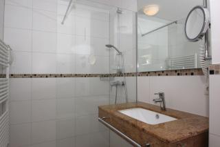 strandnahe FeWo mit Terrasse, gratis Nutzung vom AHOI Erlebnisbad und Sauna in Sellin - Rex Rugia FeWo 14-1 - Lobbe - 1