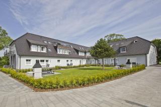 moderne Ferienwohnung mit eigener Terrasse - Haus Inselwind FeWo MEERsalz - Groß Zicker - 0