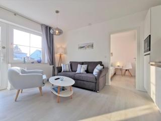 modernen Ferienwohnung mit eigener Terrasse - Haus Inselwind FeWo MEERküste - Groß Zicker - 4