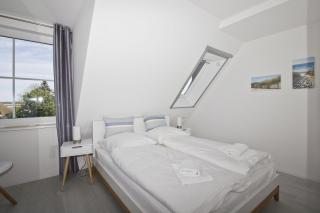 mit Meerblick, gratis Nutzung vom AHOI Erlebnisbad und Sauna in Sellin - Haus Inselblick FeWo MEERrauschen - Groß Zicker - 3