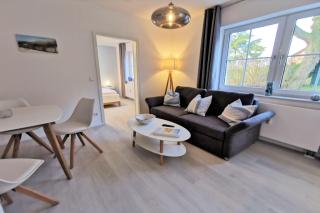 moderne Ferienwohnung mit eigener Terrasse - Haus Inselwind FeWo MEERferien - Groß Zicker - 7