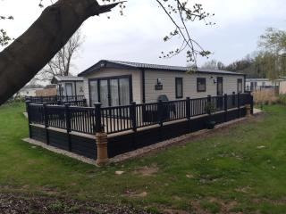 Bluebell Lodge - South Cerney - 1