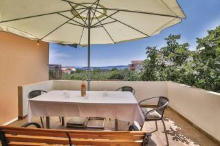 Apartment Ivana with pool and parking - Kaštela - 8