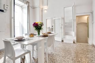 GuestHost - Mirror House Central Apartment - Ostuni - 6