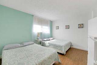 2 BEDROOMS 2 FULL BATHROOMS APT. ON THE BEACH - Hollywood - 4