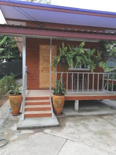 Stay Ban Posai with Pool - Prakhon Chai - 6