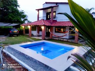 Casa Campo Emaus - Caucasia - 0