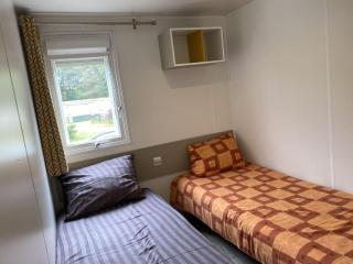 Comfy chalet in Rijkevorsel with swimming pool - Rijkevorsel - 2