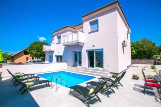 House Green - Vrh - 0