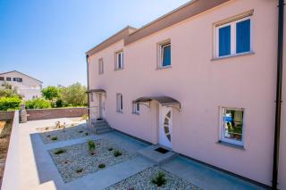House Green - Vrh - 2
