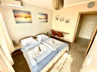 Aqua Blue Apartmanok - Siófok - 1