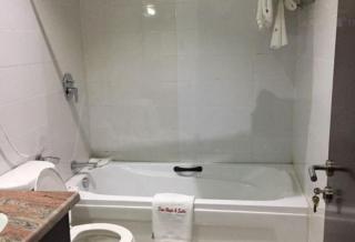 Room in Lodge - La Diva Hotels Events Centre - Asaba - 6