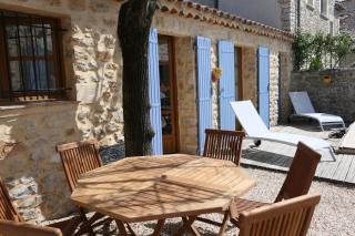 Maison de plain pied pour 4 pers piscine Lussan - 1