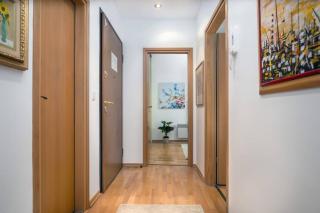 DUPLEX + garage - 1