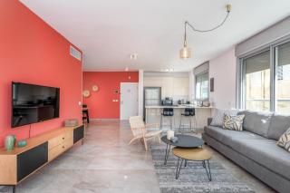3 Bedrooms apt balcony & parking near banana beach - Tel Aviv - 5