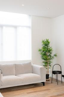 Boonuz guesthouse, luxe duplex vakantiehuis in centrum Ieper met privé lounge terras en IR sauna - 2