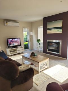 Redwood Delight - Cowes - 9