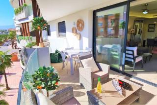 LUJOSO APARTAMENTO NUEVO PLAYA CENTRO - Estepona - 7