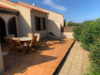 Maison dans Marina privée pieds dans l'eau - Vue mer - Mer à 50 m - Terrasse & jardin sur mer - 4