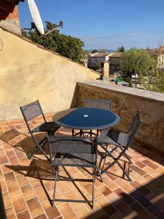 Grande terrasse CLIM parking privé SMART TV, local velos - 2