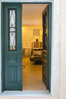 Townhall Studio - Corfu - 3
