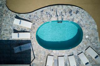 Irma Villa, a Secluded Sanctuary, By ThinkVilla - Krousón - 9