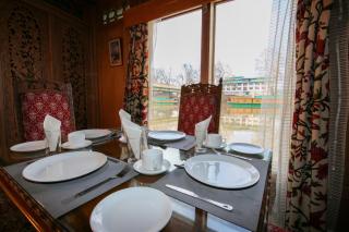 The Shelter Group of Houseboats & Tour organiser - Srinagar - 4