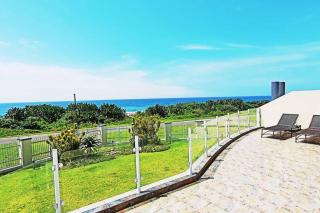Uvongo - Beach Paradise & Open Ocean View - Uvongo Beach - 0