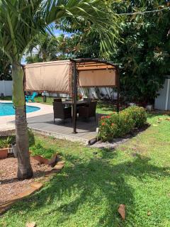 Heated pool ,3 bedroom bungalow ,minutes from the beach - Deerfield Beach - 3