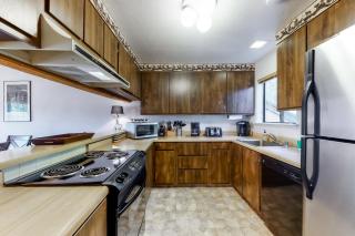 Sierra Swiss Chalet - Shaver Lake - 4