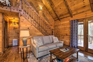Picturesque Mountain Cabin with Hot Tub and Fire Pit! - Blue Ridge - 6