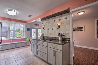St Augustine Home with Private Pool 4 Mi to Beach! - St. Augustine - 2
