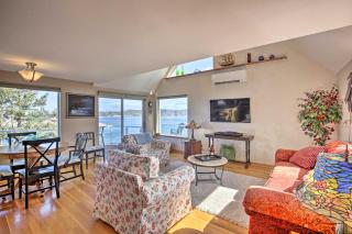 Waldport Beach House with Loft, Grill and Ocean Views! - Waldport - 6