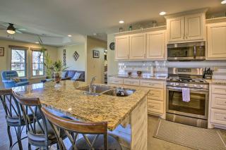 Kayaks and Boat Slip Waterfront Hot Springs Home! - Hot Springs - 3