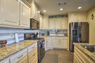 Kayaks and Boat Slip Waterfront Hot Springs Home! - Hot Springs - 2