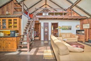 Authentic Retreat with Private Dock on Coosa River! - Shelby - 3
