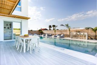 Sardines Luxury Villas - Analipsi - 5