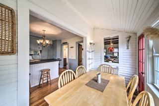 Charming Cottage with Patio, Walk to Boothbay Harbor - Boothbay Harbor - 2
