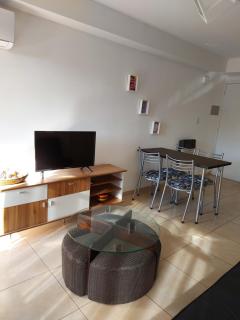 Excelente departamento con seguridad las 24hs - Godoy Cruz - 0