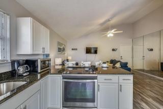 Feeling Tip'Sea by Book That Condo - Panama City Beach - 2