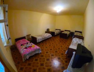 NNN Guest House - Goris - 9