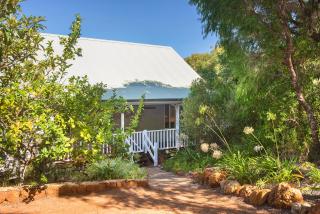 HILLVIEW - Yallingup - 9