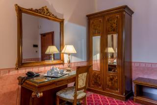 Alexios Luxury Hotel - 8