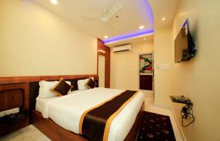 Hotel Golden Palace - Calcuta - 3