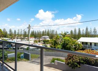 Yamba Towers 2 - LJHooker Yamba - Yamba - 1