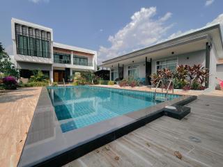 Lotus Lake View - 9
